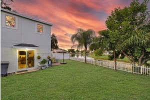 4626 Lakeside Circle, West Palm Beach, FL 33417 - MLS#R11149298