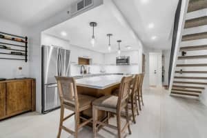 1100 Scotia Drive 105, Hypoluxo, FL 33462 - MLS#R11149303