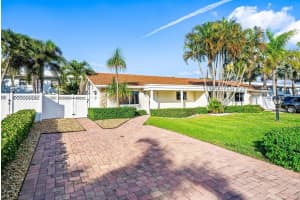 17 Fayette Drive, Ocean Ridge, FL 33435 - MLS#R11149304