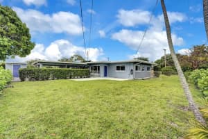 208 1st Street, Boynton Beach, FL 33435 - MLS#R11149305