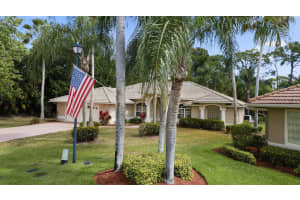 1698 SW Mockingbird Drive, Port Saint Lucie, FL 34986 - MLS#R11149337