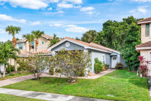 5112 Aurora Lake Circle, Greenacres, FL 33463 - MLS#R11149350