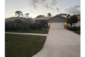 9055 Cypress Hollow Drive, Palm Beach Gardens, FL 33418 - MLS#R11149362