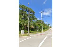 4110 58th Avenue, Vero Beach, FL 32967 - MLS#R11149370