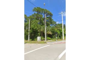 4110 58th Avenue, Vero Beach, FL 32967 - MLS#R11149370