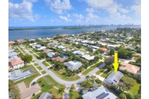 807 Easterly Road, North Palm Beach, FL 33408 Sold 01/16/26