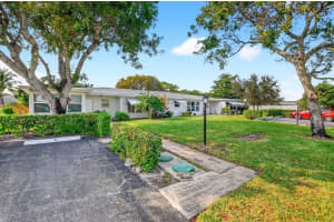 7293 Oakridge Circle, Lantana, FL 33462 - MLS#R11149392