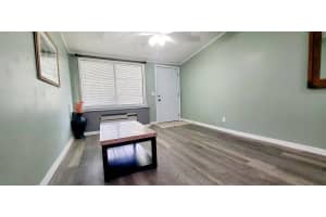 530 N 7th Place, Vero Beach, FL 32962 - MLS#R11149419