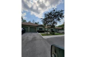 220 Crestwood Circle, Royal Palm Beach, FL 33411 - MLS#R11149420