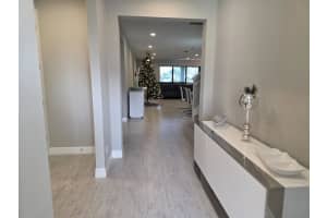 527 Vallarta Drive, Port Saint Lucie, FL 34984 - MLS#R11149468