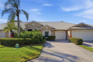531 NW Broken Oak Trail, Jensen Beach, FL 34957 - MLS#R11149565