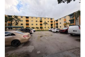 606 W 81st Street 111, Hialeah, FL 33014 Sold 01/30/26