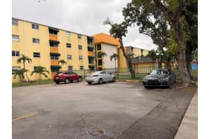 606 W 81st Street 111, Hialeah, FL 33014 - MLS#R11149569