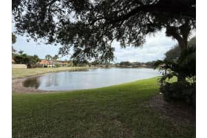 222 E Tall Oaks Circle, Palm Beach Gardens, FL 33410 - MLS#R11149575