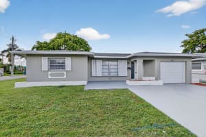 6101 NW 74th Avenue, Tamarac, FL 33321 - MLS#R11149613