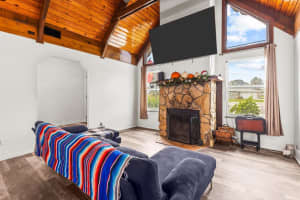 1297 SE Floresta Drive, Port Saint Lucie, FL 34983 - MLS#R11149616