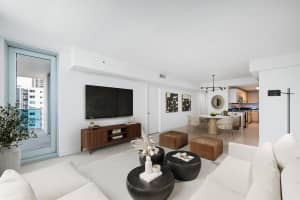 7501 Treasure Drive, North Bay Village, FL 33141 - MLS#R11149648