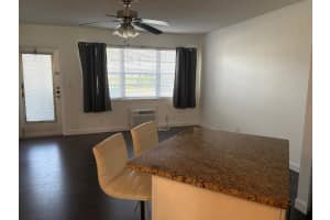 26 Kingswood B, West Palm Beach, Fl 33417, West Palm Beach