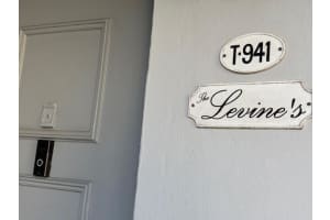 941 Flanders T, Delray Beach, FL 33484 - MLS#R11149666