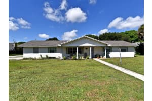 1907 Colonial Road, Fort Pierce