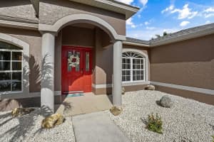 8015 97th Court, Vero Beach, FL 32967 - MLS#R11149728