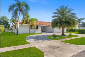 2672 SW 23rd Cranbrook Drive, Boynton Beach, FL 33436 - MLS#R11149770