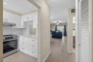 2050 39th Street, Lighthouse Point, FL 33064 - MLS#R11149773