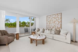 130 Sunrise Avenue 2160, Palm Beach, FL 33480 - MLS#R11149794