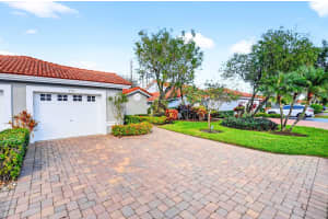 7195 Summer Tree Drive, Boynton Beach, FL 33437 - MLS#R11149811