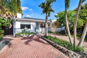 425 32nd Street, West Palm Beach, FL 33407 - MLS#R11149835