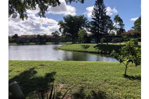 421 Natura Avenue, Deerfield Beach, FL 33441 - MLS#R11149858