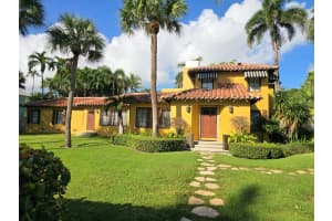 334 Palm Trail Delray Beach, FL 33483 - Off Market