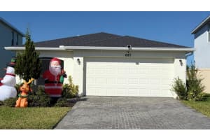 682 Papillon Street SW, Palm Bay, FL 32908 - MLS#R11149879