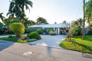 2301 NE 15th Terrace NE, Wilton Manors, FL 33305 - MLS#R11149913