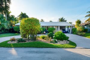 2301 NE 15th Terrace NE, Wilton Manors, FL 33305 - MLS#R11149913