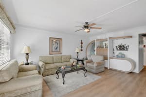112 Richmond A A, Deerfield Beach, FL 33442, Deerfield Beach, FL 33442 - MLS#R11149918