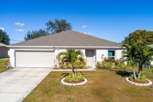 1225 Babcock Avenue, Port Saint Lucie, FL 34953 - MLS#R11149936