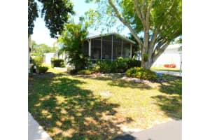 376 Seahorse Terrace, Fort Pierce, FL 34982 - MLS#R11149952
