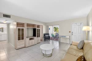 94 Stratford G, West Palm Beach, FL 33417 - MLS#R11150023