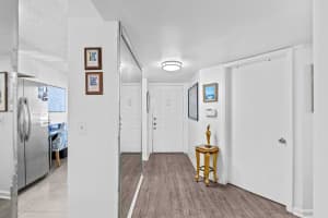 3138 Via Poinciana 116, Lake Worth, FL 33467 - MLS#R11150031