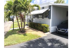 610 Frangipani Lane, Deerfield Beach, FL 33442 - MLS#R11150033