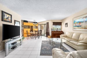 5751 Camino Del Sol 403, Boca Raton, FL 33433, Boca Raton, FL 33433 - MLS#R11150049