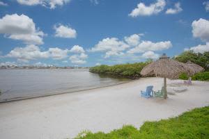 1000 Scotia Drive, Hypoluxo, FL 33462 - MLS#R11150052