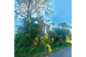 Tbd Avenue Avenue, Fort Pierce, FL 34947 Sold 01/19/26