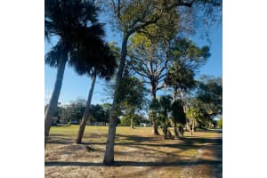 46 St Street, Fort Pierce, FL 34947 - MLS#R11150062