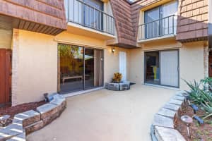 1402 Nebraska Avenue, Fort Pierce, FL 34950 - MLS#R11150126