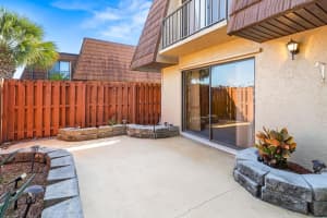 1402 Nebraska Avenue, Fort Pierce, FL 34950 - MLS#R11150126