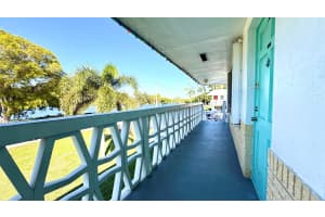 2102 Lake Osborne Drive 15, Lake Worth Beach, FL 33461 - MLS#R11150261
