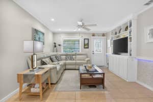 1206 Mohican Boulevard, Jupiter, FL 33458 - MLS#R11150263