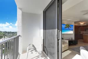 651 Okeechobee Boulevard, West Palm Beach, FL 33401 - MLS#R11150302